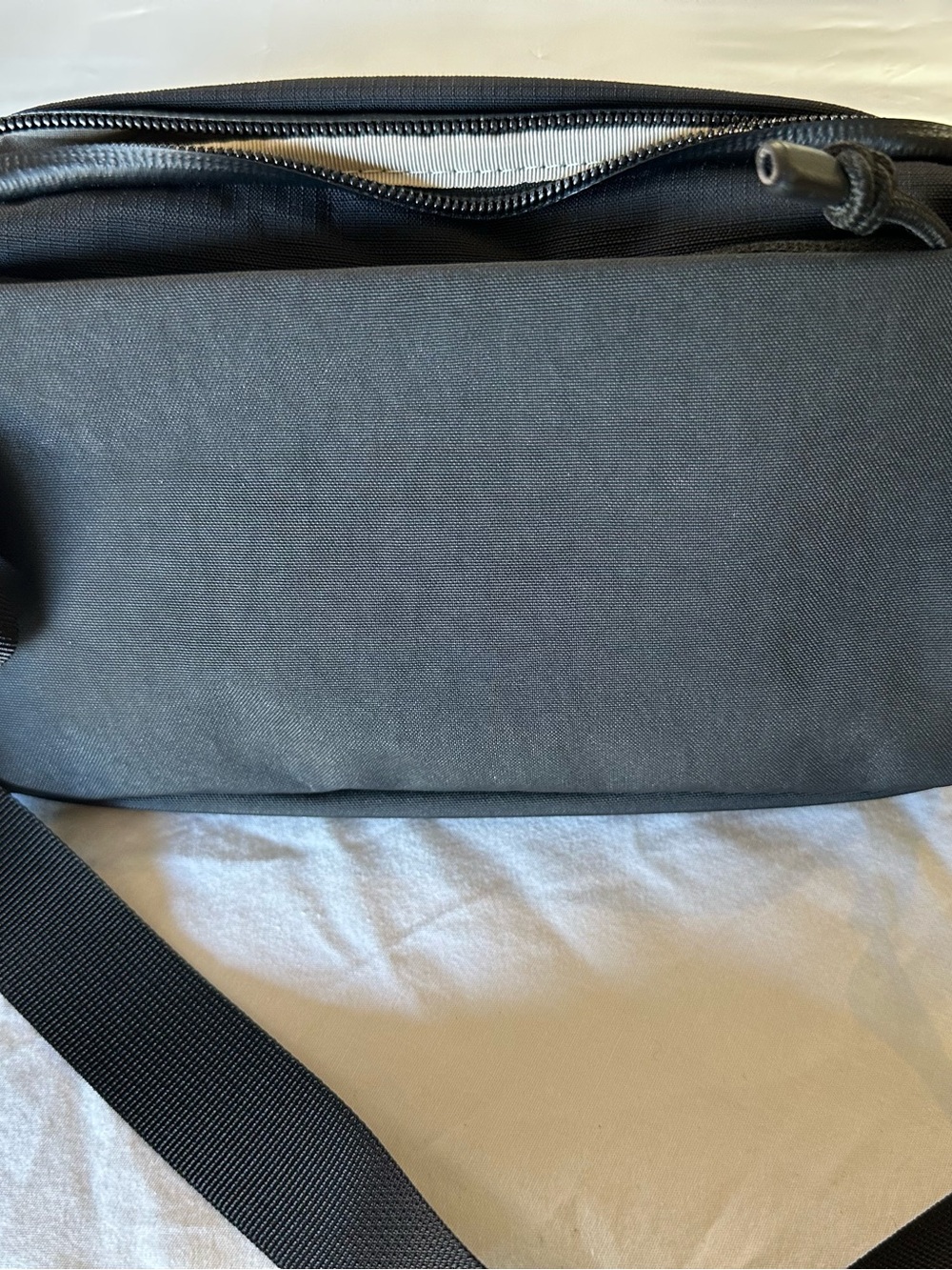 Bellroy Venture Ready Sling 2.5L - Picture 9 of 11